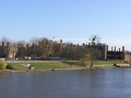 Hampton Court Palace from the bridge over the Thames